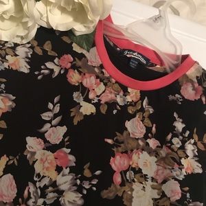Freshman floral blouse